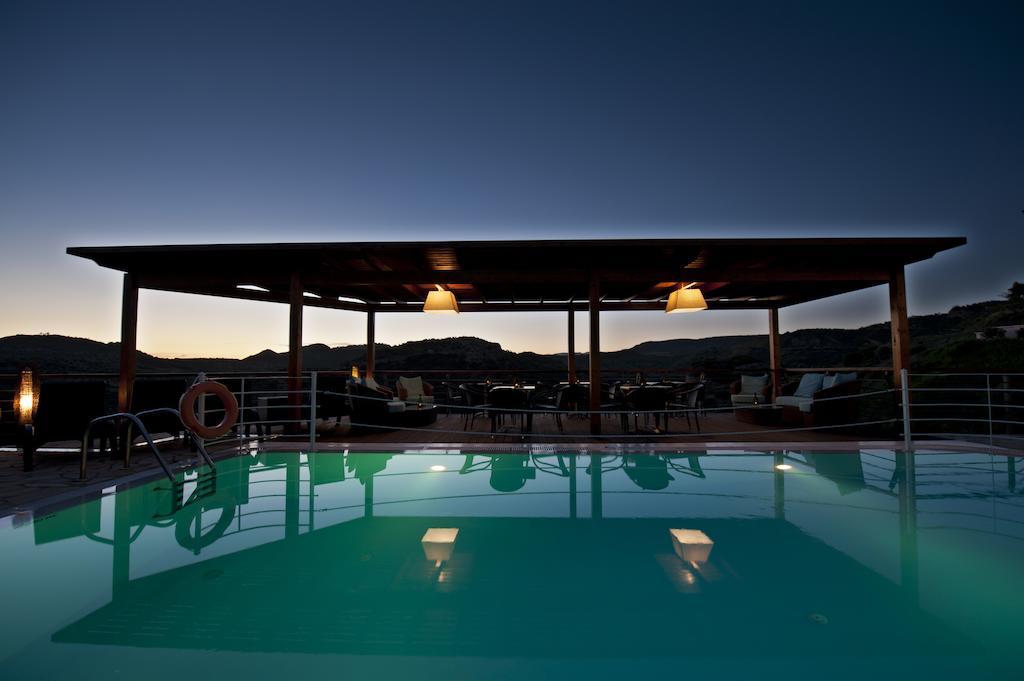 Hotel Bacchus Olimpia Exterior foto